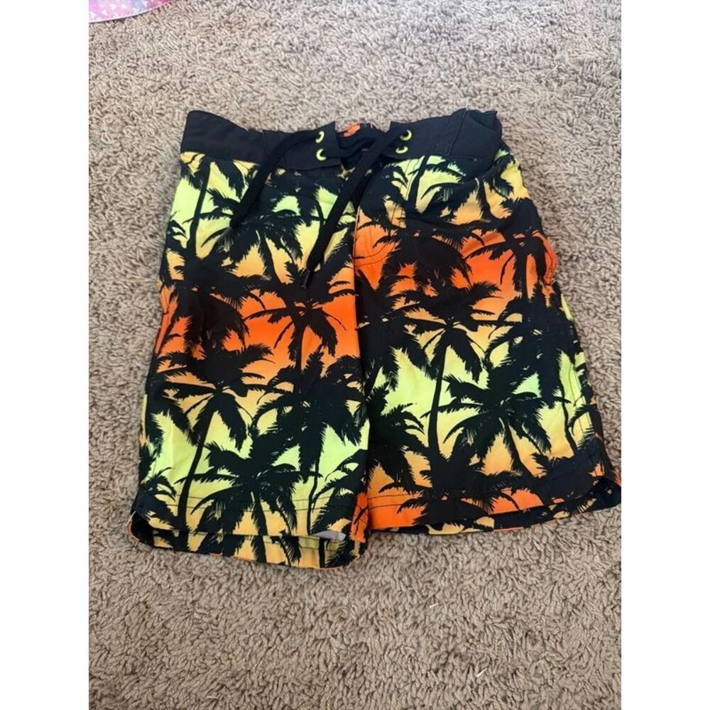 Youth boys, swimming trunks size 7